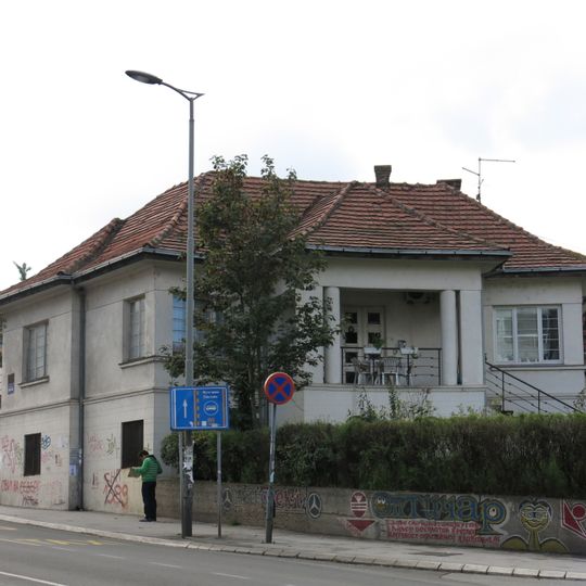 1 Turgenjev Street