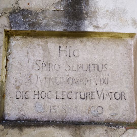 Hlohovecký hrad, doska nápisová