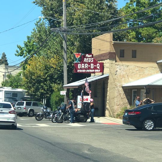 Poor Red's Bar-B-Q