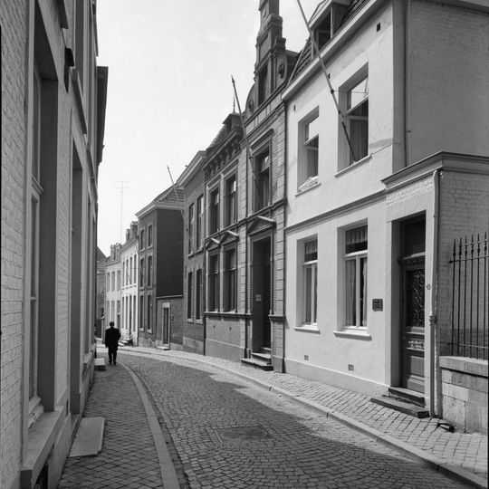 City wall behind Sint Servaasklooster 30, Maastricht