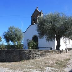 Igreja da Aldeia das Veigas