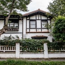 Casa Doble (Tilos 16, 18)