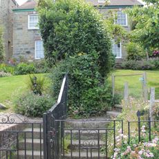 4 And 5, Stratton Terrace