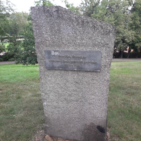 Memorial of František Thomayer in Thomayerovy sady