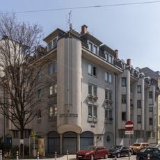 Gemeindebau Fünfhausgasse 6-8