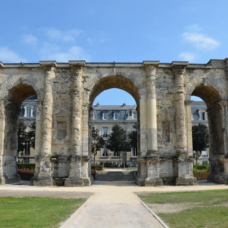 Porte de Mars