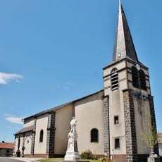 Église Saint-Pierre de Chapdes-Beaufort
