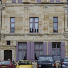 Immeuble, 14 place Saint-Pierre