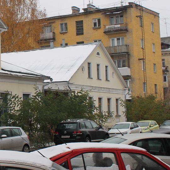 Жилой флигель