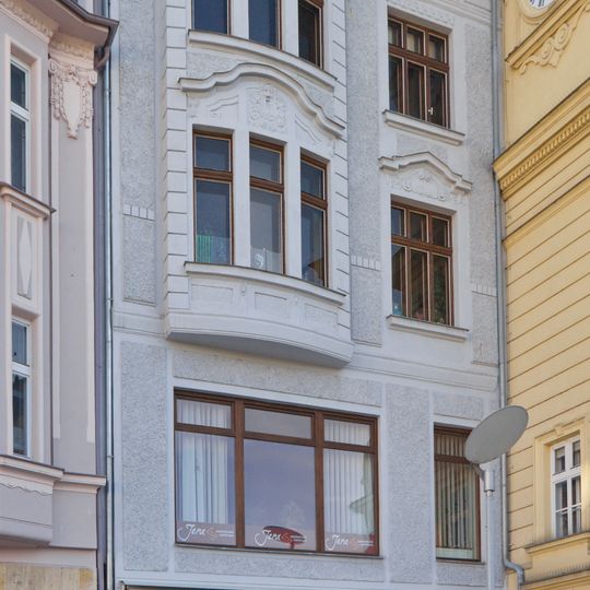 Masarykovo náměstí 2