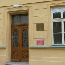 Pamětní deska Václava Beneše Třebízského na domě Třebízského113/11 v Mariánských Lázních