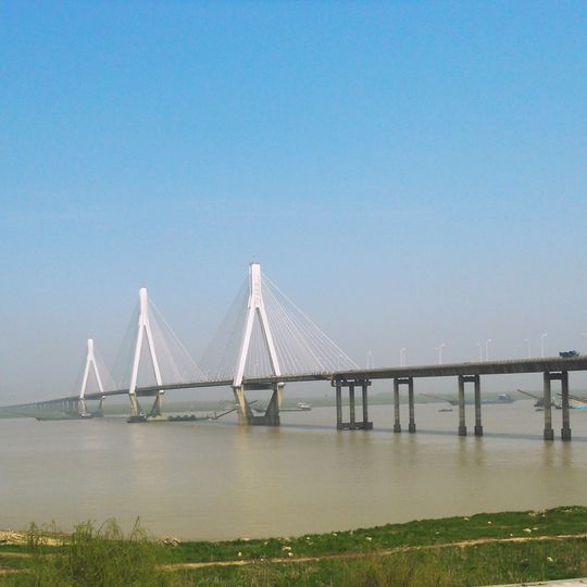 Dongting Lake Bridge