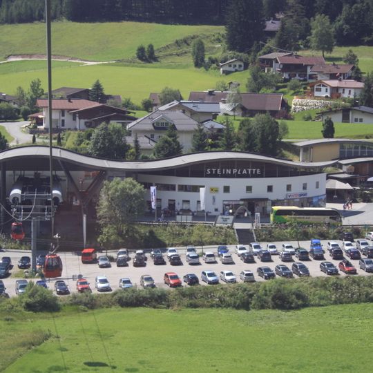 Seilbahn Steinplatte