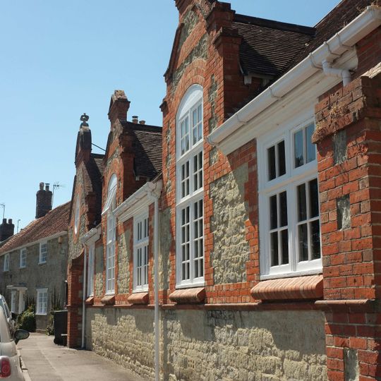 School The Grove Building