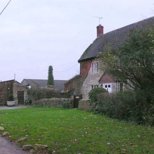 Poll Bridge Farmhouse