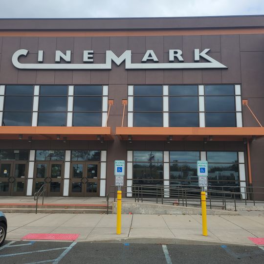 Cinemark Watchung and XD