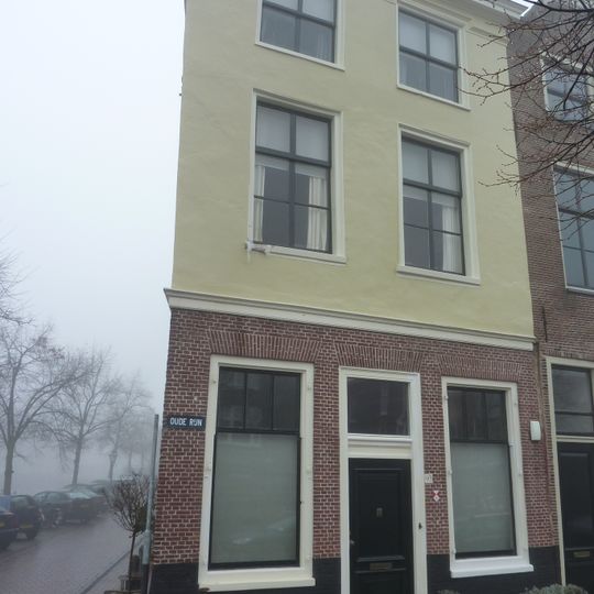Oude Rijn 93, Leiden