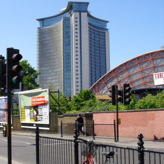 Empress State Building