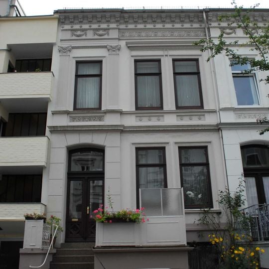 Wohnhaus Besselstraße 81