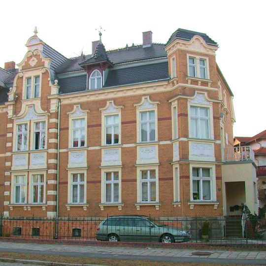 Wohnhaus Dresdener Straße 9