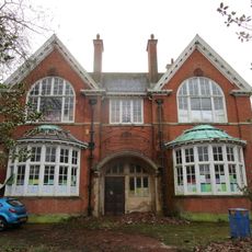 Lilley And Stone School