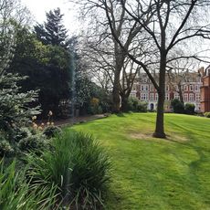 Evelyn Gardens