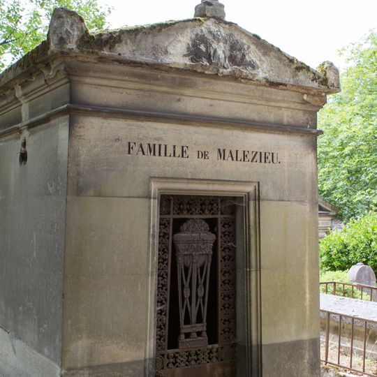 Grave of Malezieu