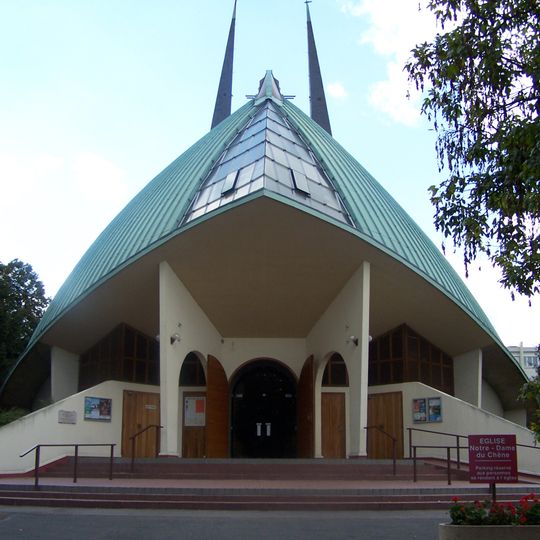 Église Notre-Dame-du-Chêne de Viroflay