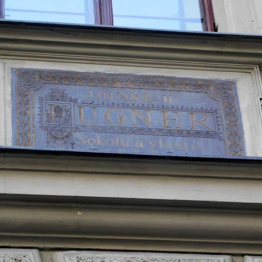 Pamětní deska Jindřicha Fügnera v Sokolské ulici v Praze