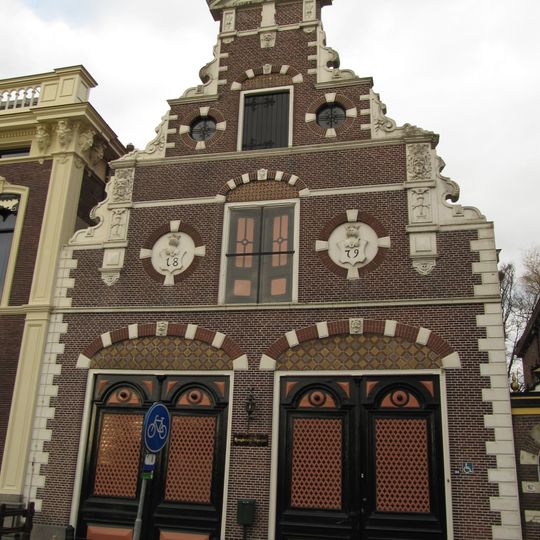 Koetshuis
