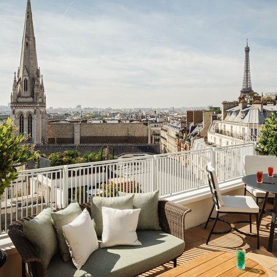 Hôtel de Sers Champs Elysées Paris