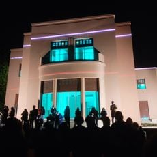 Walking is Measuring