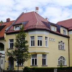 Böcklinstraße 2–4