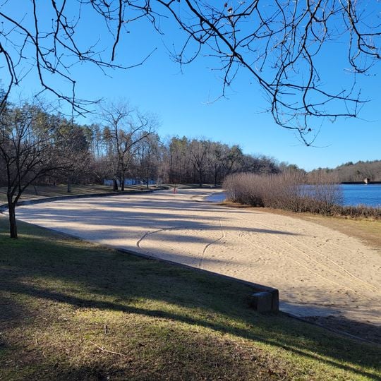 Chicopee Memorial State Park