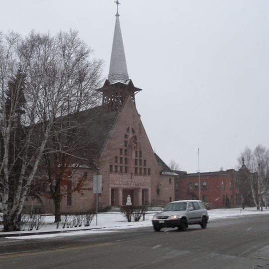 Église Notre-Dame-du-Très-Saint-Sacrement de Ferme-Neuve
