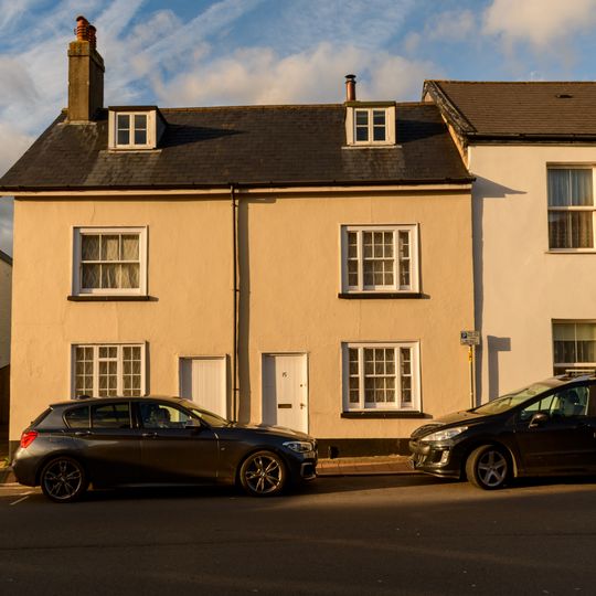 13 And 15, High Street