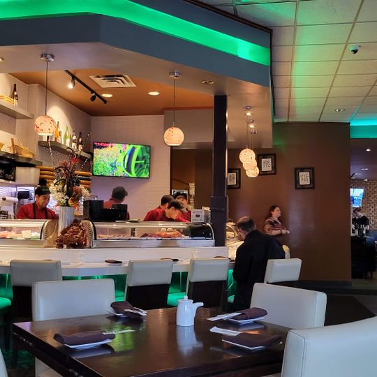 Wakame Sushi & Asian Bistro