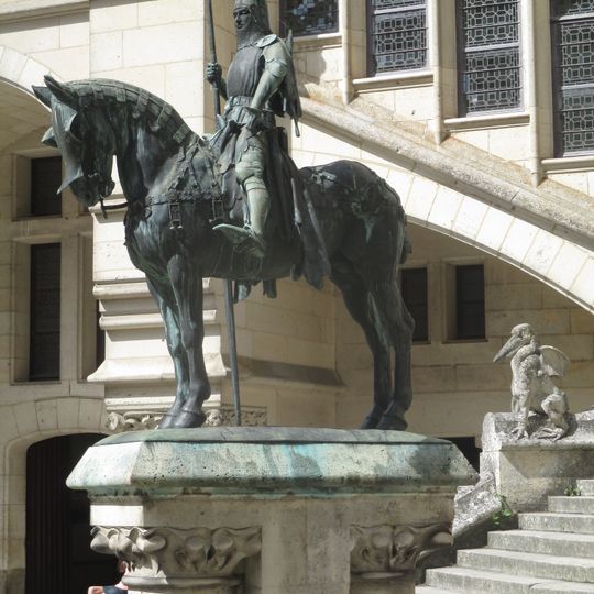 Equestrian statue of Louis d'Orléans