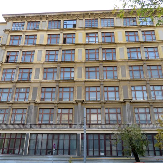 Улица Верхняя Масловка 1