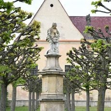 Sloup se sochou svaté Anny v Mnichově hradišti