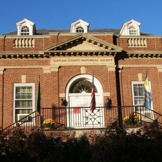 Suffolk County Historical Society Building