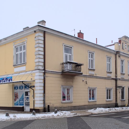 Dom przy ul. Legionów 1 w Mielcu