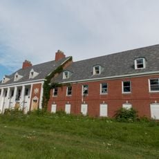 Royal Neighbors of America National Home Historic District