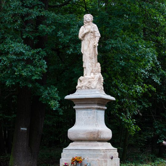 Socha sv. Juliány v lese u Tuchoměřic