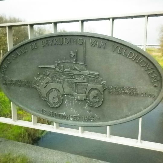 Plaquette op de Onze Lieve Vrouwebrug