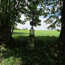 Kříž u samoty Úlehle mezi Plevnicí a Chválovem