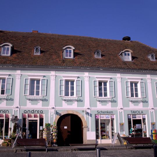 Bürgerhaus, ehem. Platzkaserne