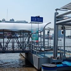 Si Phraya Pier