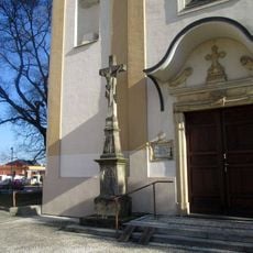 Kříž u kostela Petra a Pavla v Prostějově