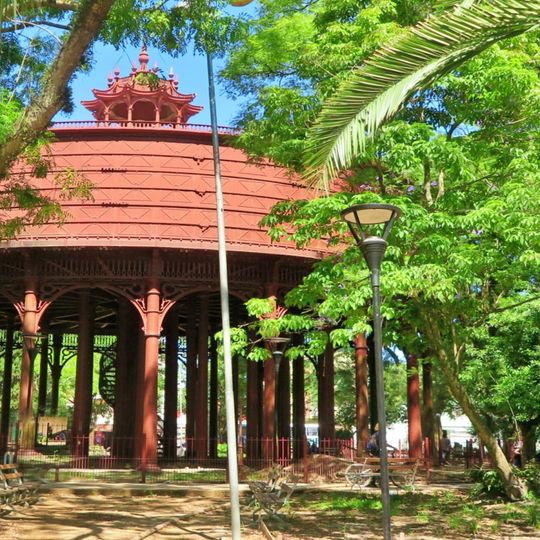 Caixa D'Água localizada na Praça Piratinino de Almeida, antigo Largo da Caridade